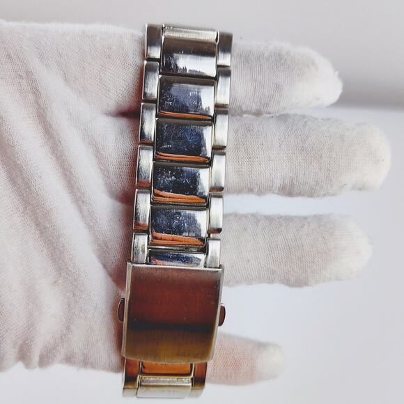 Disney Donald Duck Calendar Date Silver Watch Men's - Picture 4 of 7